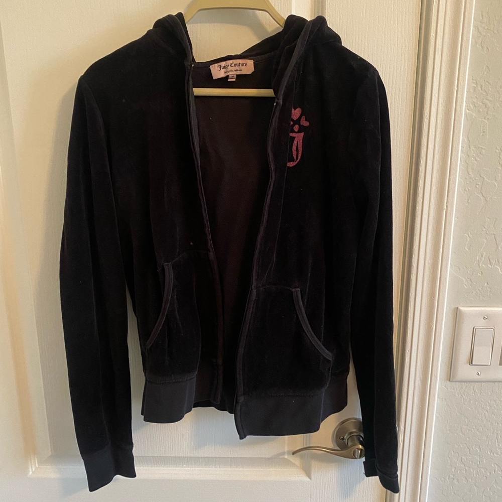 juicy couture, tracksuit jacket only. zipper is broken.
